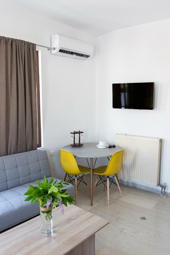 Happy Suite Héraklion Extérieur photo